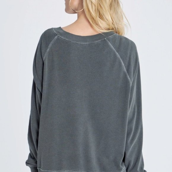 NWOT WILDFOX Easy Does It Sommers Gray Rainbow Crewneck Sweatshirt XS Small - Picture 5 of 11